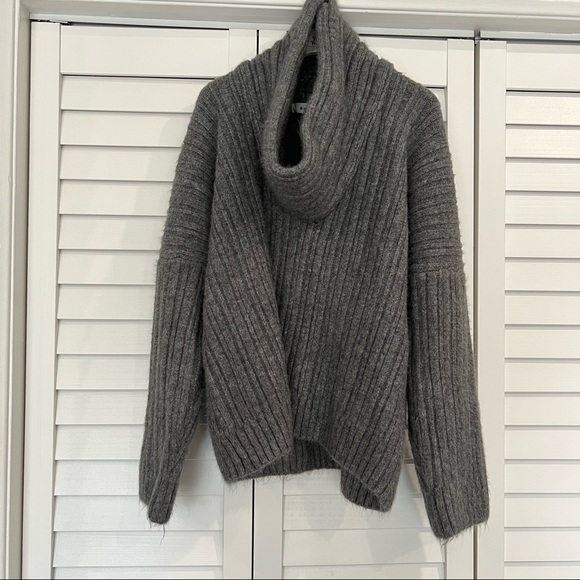Source Unknown Oversize Sweater - Picture 2 of 4